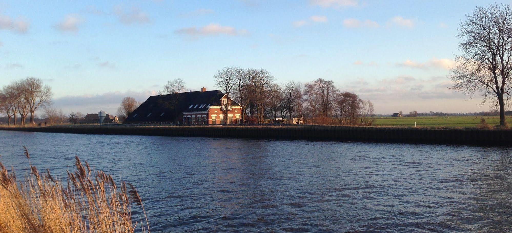 Groningen Buiten B&B Zuidhorn エクステリア 写真