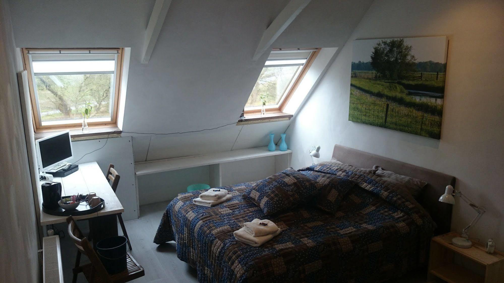 Groningen Buiten B&B Zuidhorn エクステリア 写真